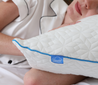 CLOUD 9 PILLOW